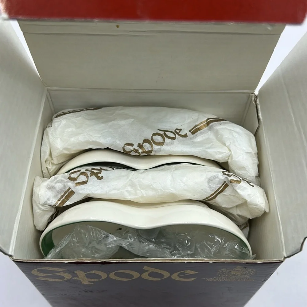 Spode Christmas Tree heart shaped dishes with original box